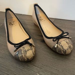 Vince Camuto Signature Ballet Flat Size 6